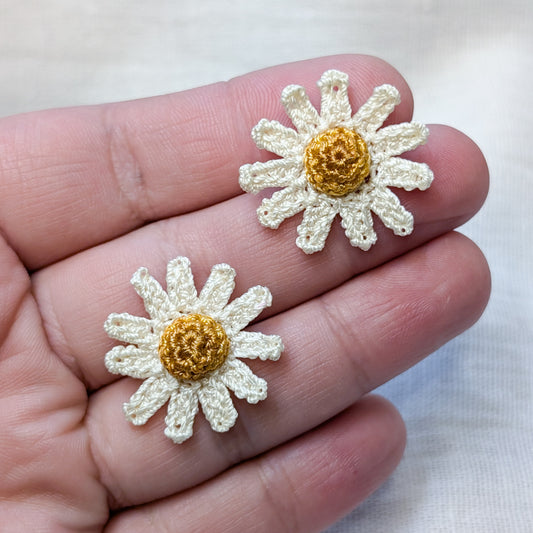 Daisy Micro Crochet Earrings