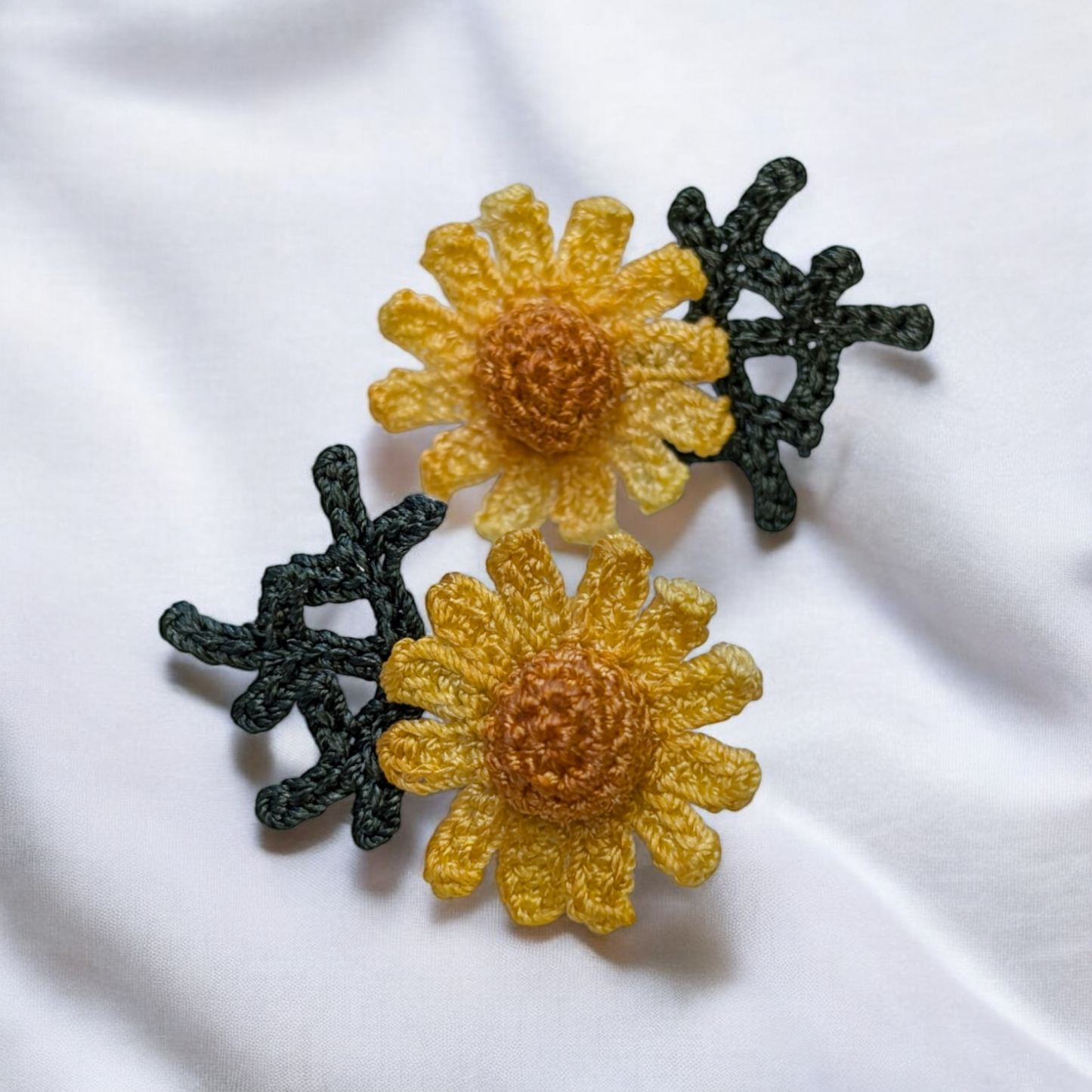 Daisy Micro Crochet Earrings